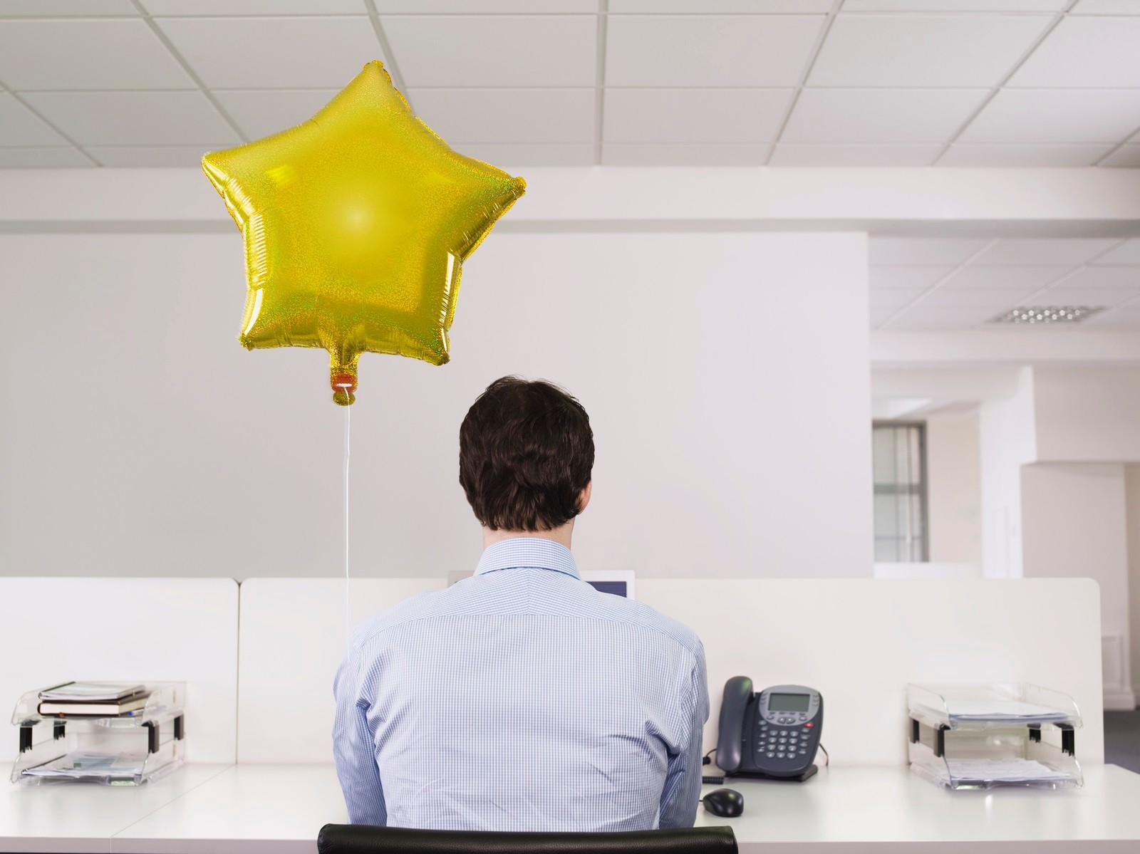 3 Unique Ways to Reward Stellar Employees.jpg