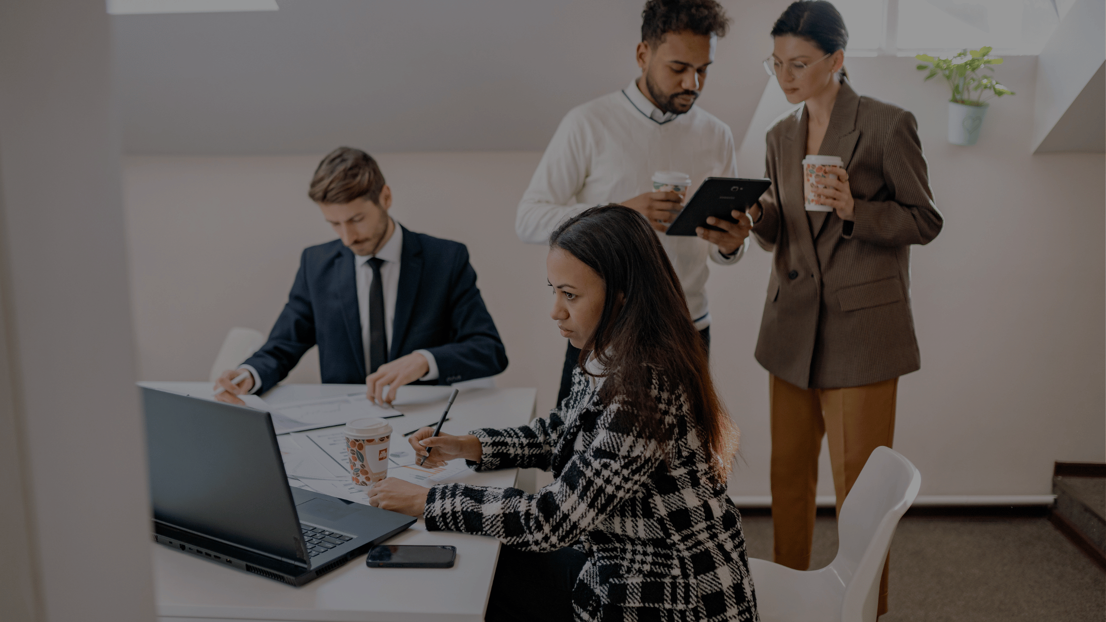 CH14 How to Improve Employee Engagement in Service Businesses (1)